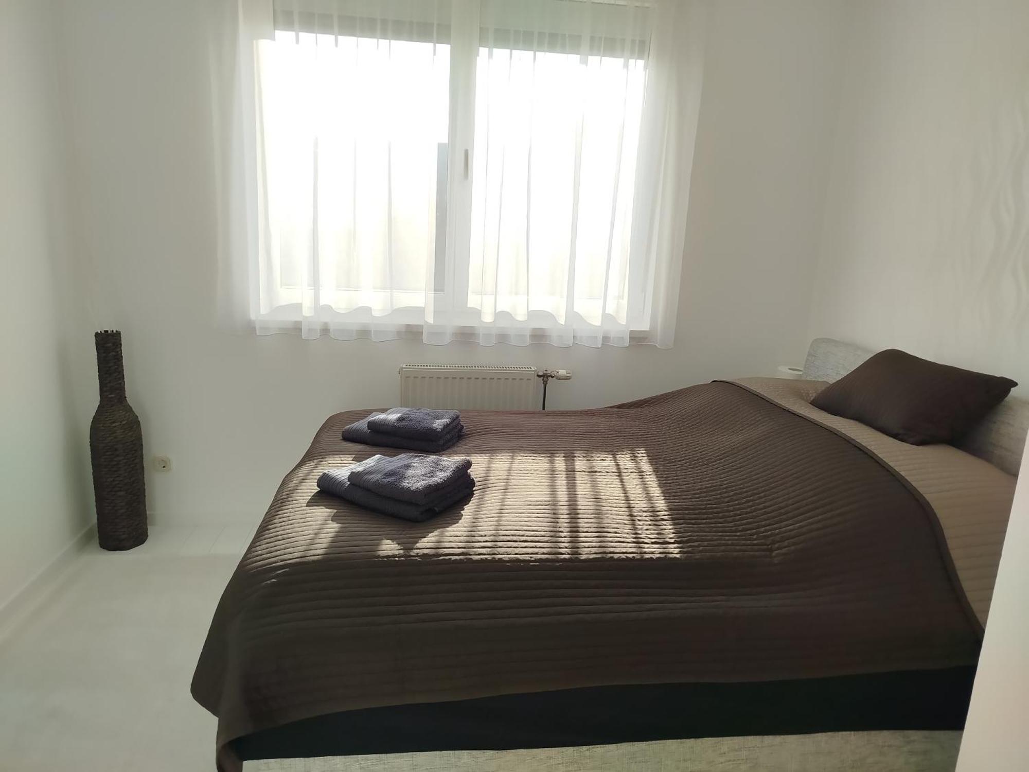 Csongor Apartman Budapest Luaran gambar